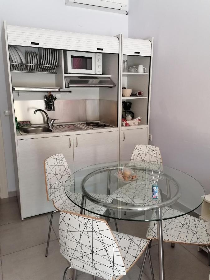 Studios Ioulia Keramoti  Exteriör bild