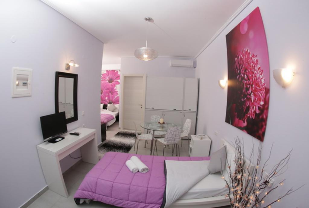 Studios Ioulia Keramoti  Exteriör bild