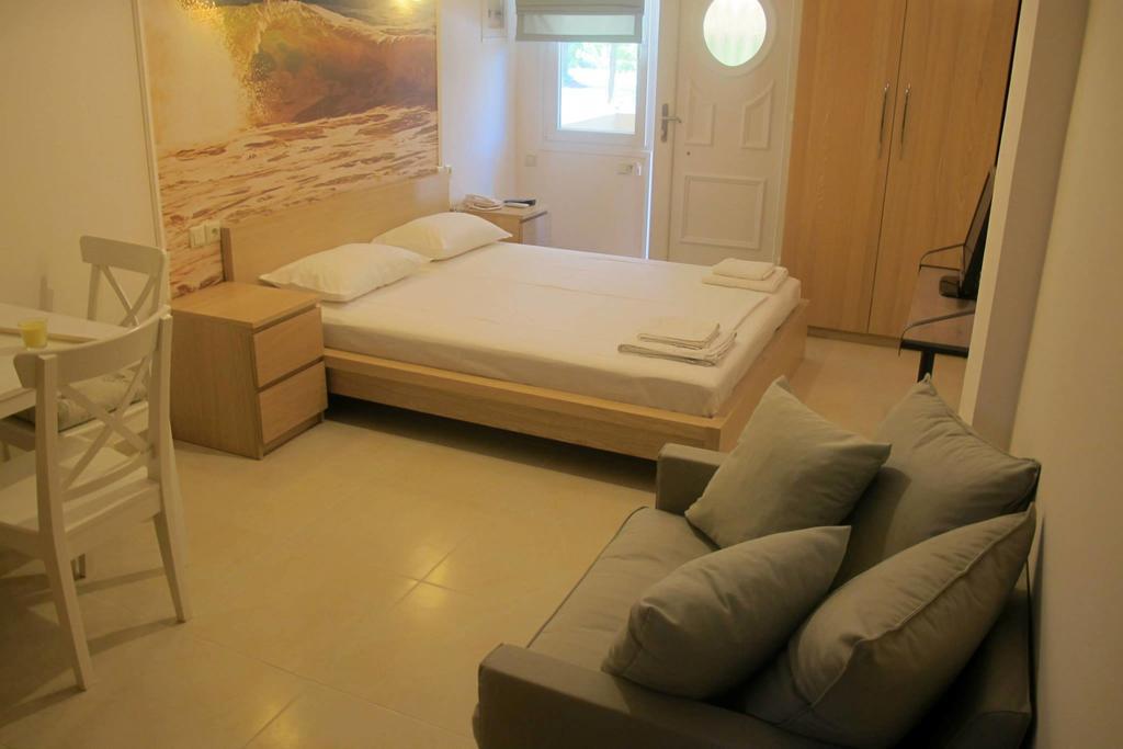 Studios Ioulia Keramoti  Rum bild